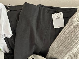 Conjunto Ropa Mujer Gris y Blanca