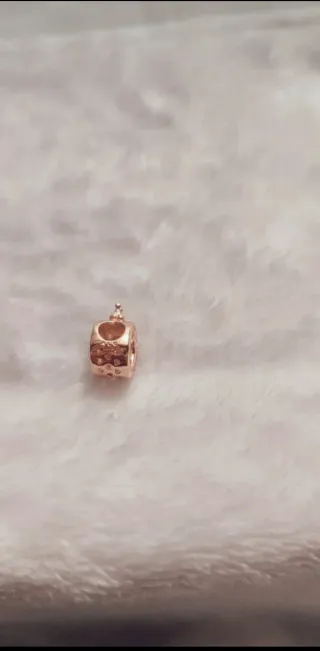 Charm dije Pandora Corona ORIGINAL y NUEVO