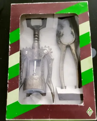 Set cavatappi e schiaccianoci ottone anni 70/80