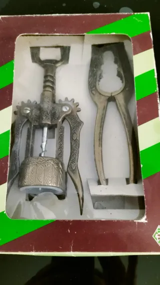 Set cavatappi e schiaccianoci ottone anni 70/80