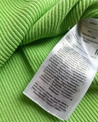 Camiseta verde Only Talla XS