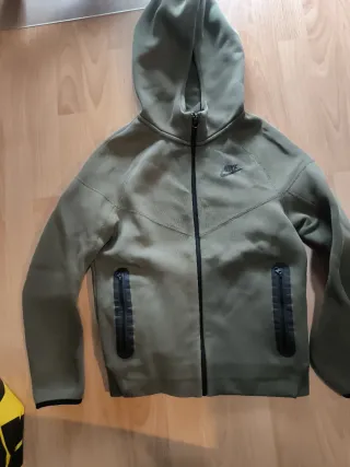 Chaqueta Nike niño Talla L (147-158cm)