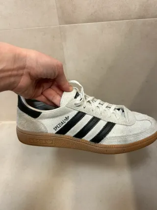 Adidas Spezial Beige/Negro