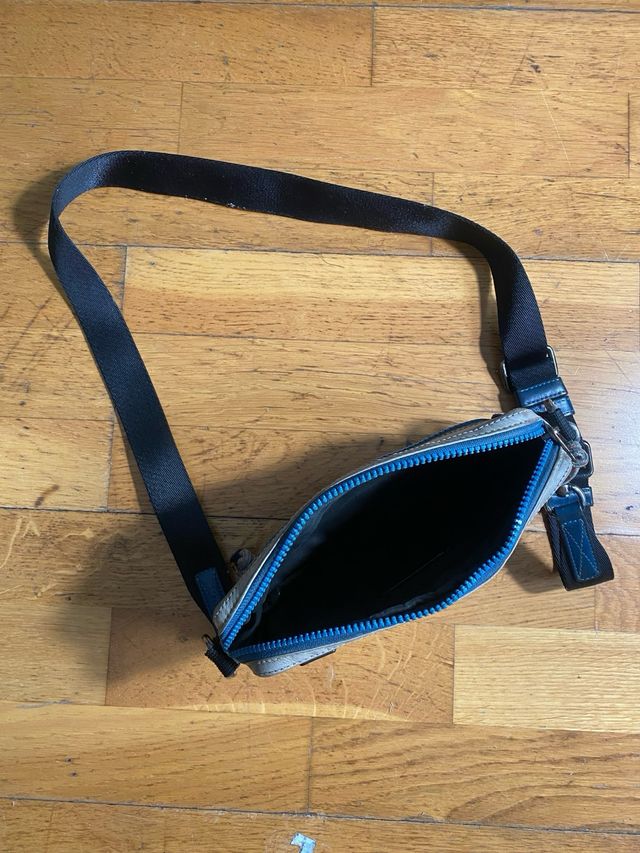 Borsa a tracolla piccola in pelle Coach