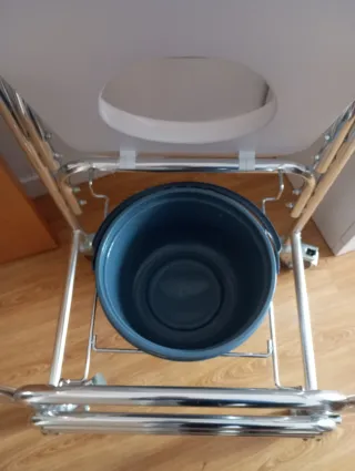 Silla Inodoro Ducha Aluminio con Ruedas
