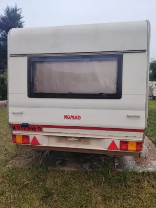 Caravana Dethleffs Nomad 750kg