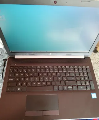 Portátil HP laptop
