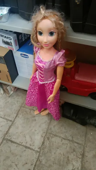 Bambola Rapunzel gigante 80 cm