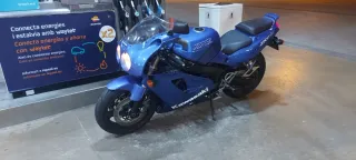 Kawasaki ZXR 750 J1 de segunda mano por 5.000 EUR en Barcelona en