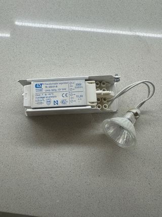 Foco empotrable plateado