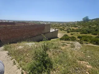 Solar de 200mt. Con escrituras
