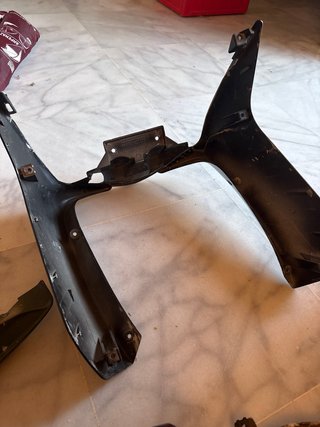 Carenado Yamaha Jog R / RR Negros  agunos rasguños