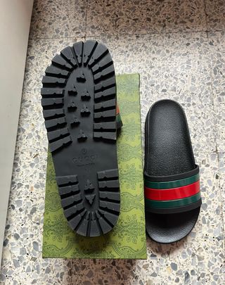 Chanclas gucci la mejor calidad talla 44