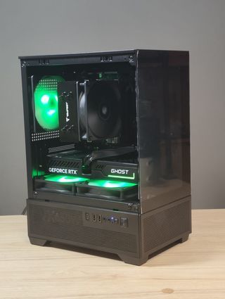 PC Gaming RTX 5060 / i5-10400F / 16GB RAM