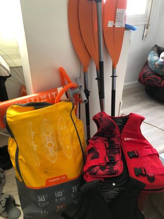 Kayak hinchable Touring 100 + accesorios
