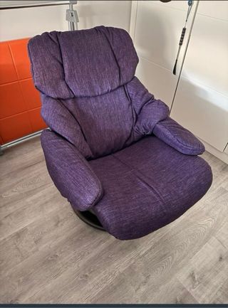 OPORTUNIDAD!!!Sillón Stressless Morado Tela