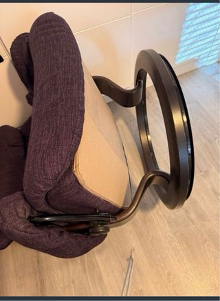 OPORTUNIDAD!!!Sillón Stressless Morado Tela