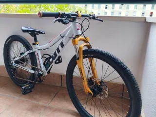 Bicicleta Scott Scale 24 Niños