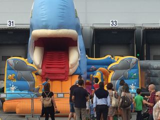 Hinchable Ballena Tragantúa 11x8m