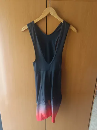 Maillot y culotte ciclismo España ( talla S)