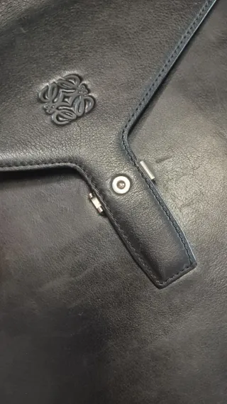 Cartera Loewe Negra Piel