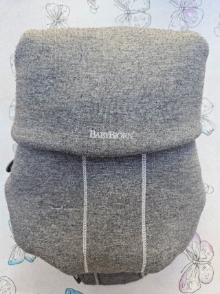Mochila Portabebés BabyBjörn Mini Gris