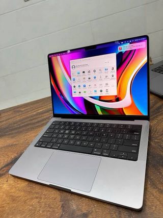 MacBook Pro 14 M1 Max 2021 32GB 1TB