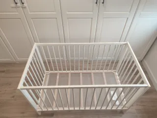 Cuna Gulliver Ikea con colchón Ikea