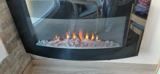 Estufa eléctrica decorativa
