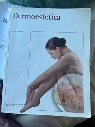 Libros de 1 y 2 grado superior de estetica