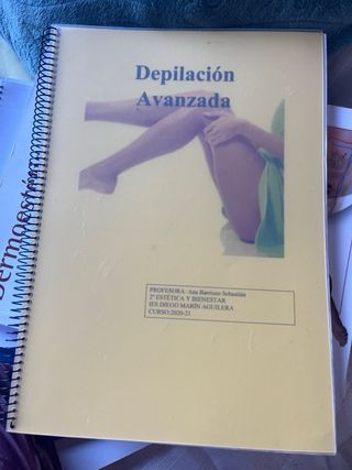 Libros de 1 y 2 grado superior de estetica