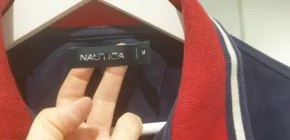 Polo Azul con detalles rojos para hombre
