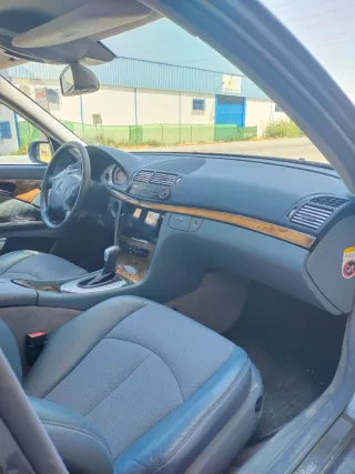 Mercedes-Benz Clase E 2005
