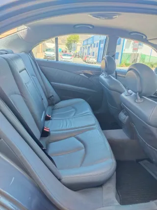 Mercedes-Benz Clase E 2005