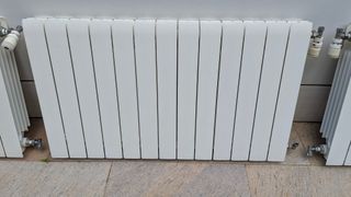 Lote 8 radiadores de aluminio + válvulas