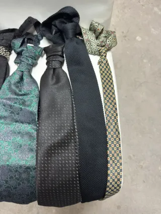 Lote de corbatas retro