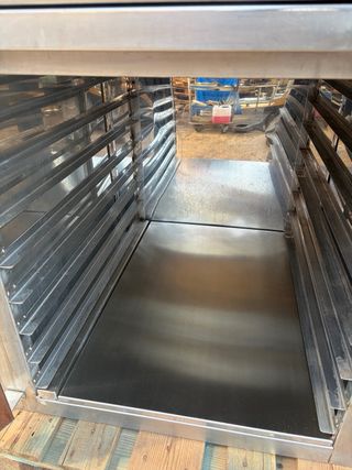 Horno 4 bandejas fermentadora humos