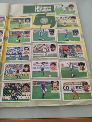 Álbum Liga 84/85 1ª División Cromos