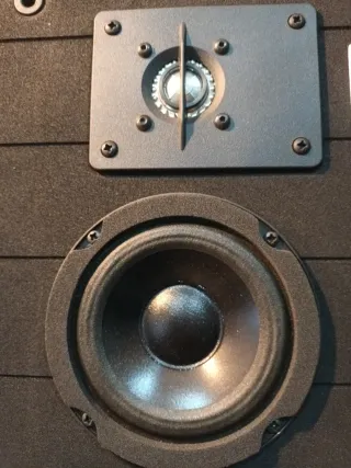 Altavoces JBL Made in USA