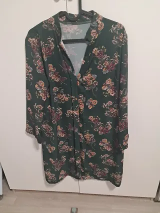 Vestidos estampados, ropas varias talla M/