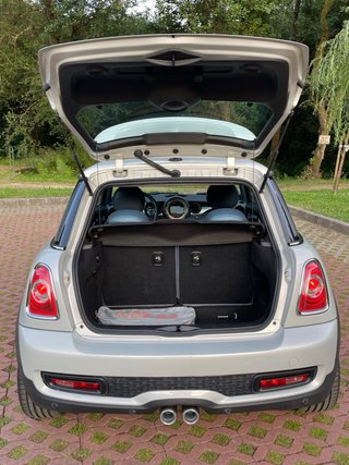 MINI Cooper S 2011
