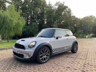 MINI Cooper S 2011