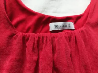 Vestido rojo con lentejuelas
