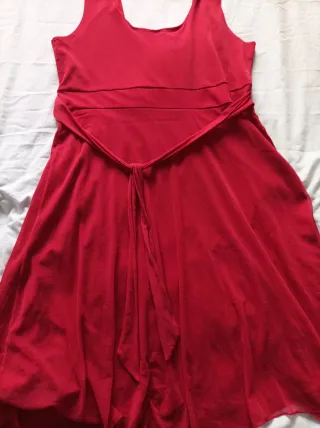 Vestido rojo con lentejuelas