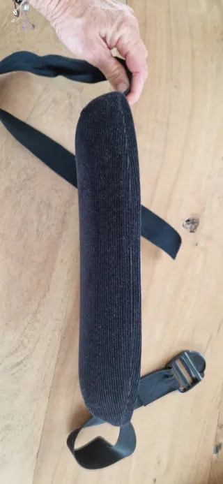 Cuscino lombare ergonomico con cinturino regolabile