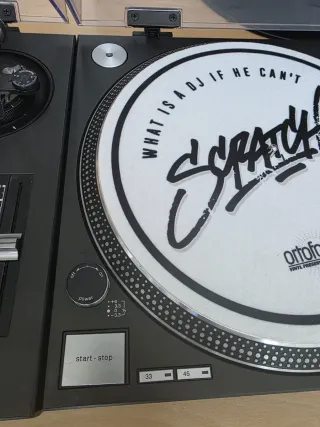 Pareja Technics SL-1210 MK2