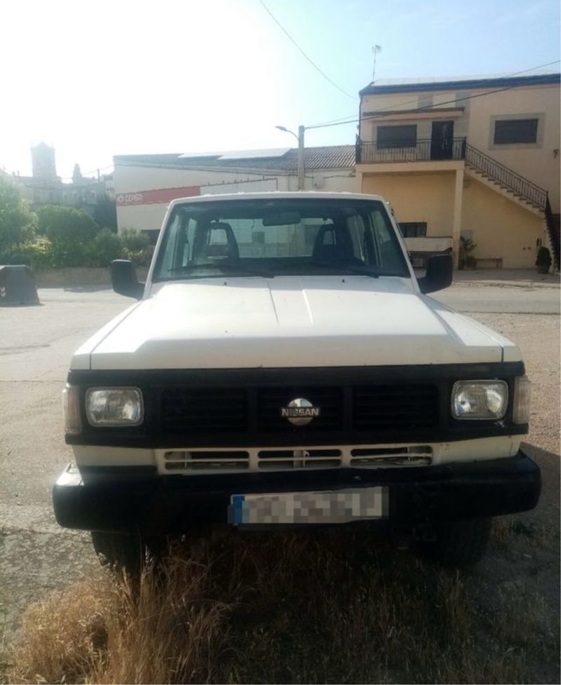Nissan Patrol 1987 - foto 1