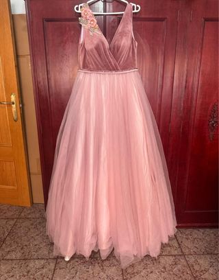 Vestido de fiesta rosa