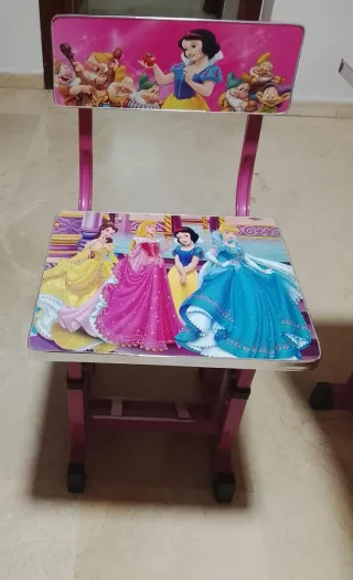 Scrivania per bambini MonBebe principesse