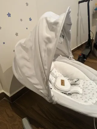 Hamaca Momi con movimiento y música